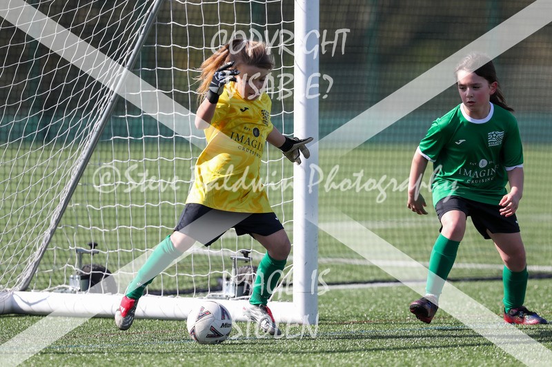 1DX20095 - 2026-03-21 FC Abbey Meads U9 Purple Girls V Stratton Juniors FC U9 Pheonix Girls