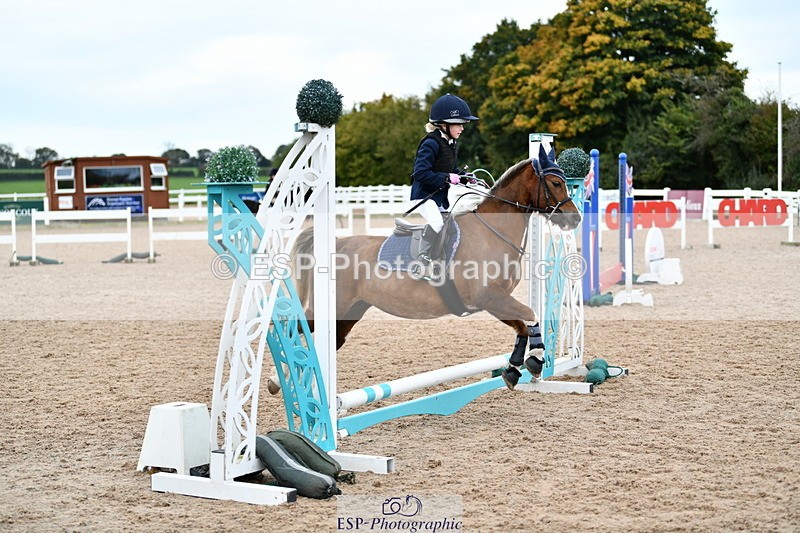 241013B-094501-00257 - Cls 1 Clear Round