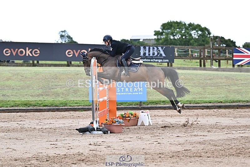 250731-104918-00446 - Cls 02 Snr Fox 1st Rnd