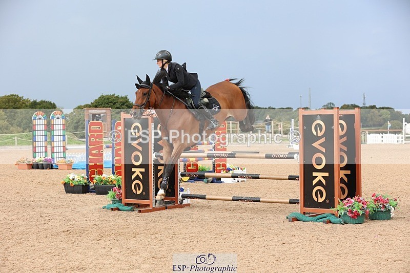 250911-112721-00974 - Cls 2 Snr Newcomers