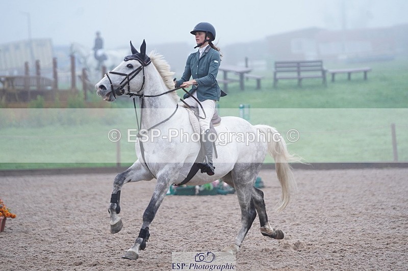 241006A-090302-05321 - Cls 15 A&B Brit Nov & 90 Open