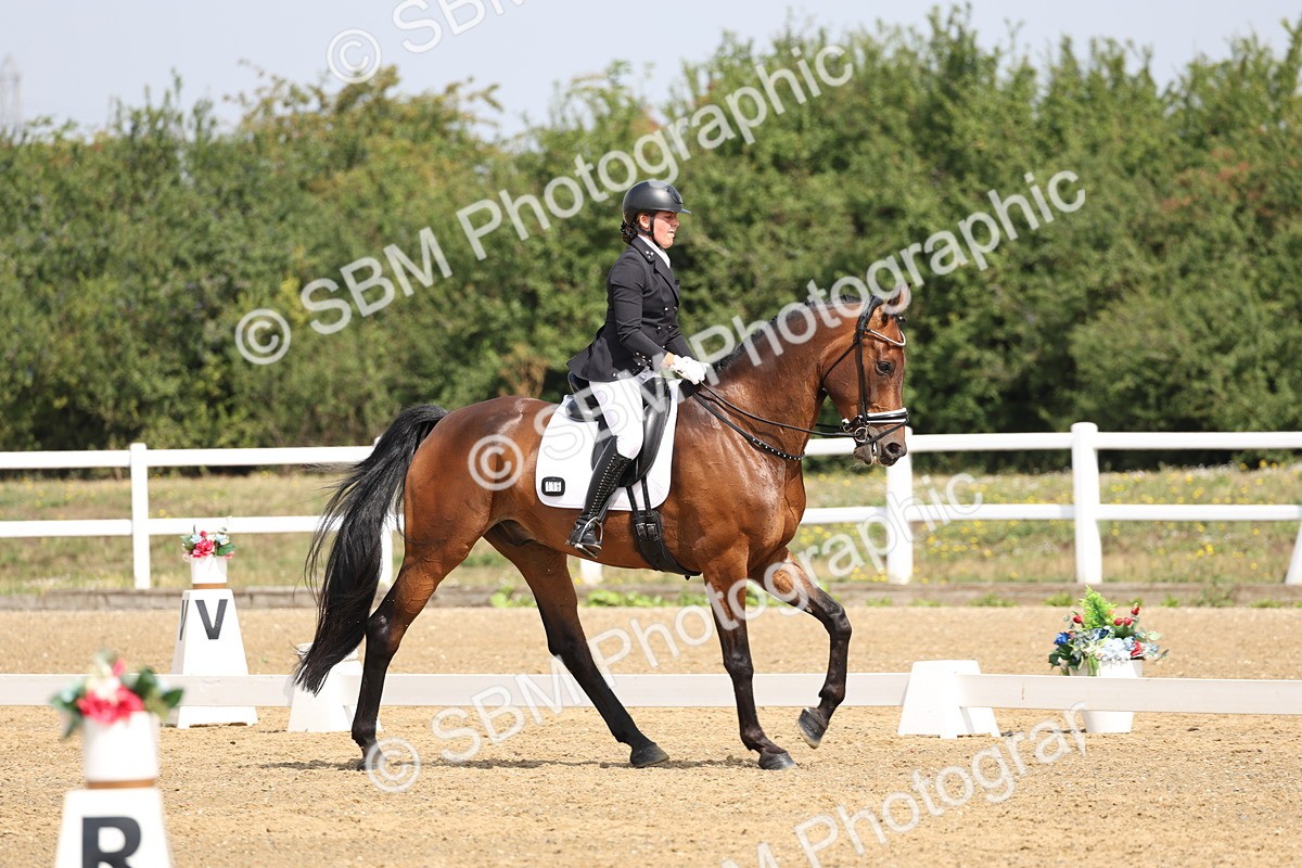 SBM_005881 - Class 6 - Novice 6 - 10.26-11.29