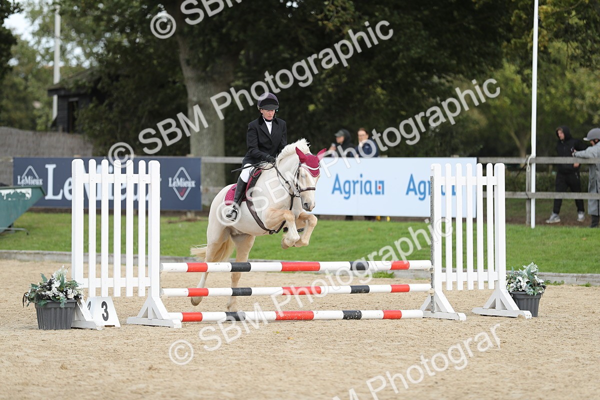 SBM_06416 - J29 - Senior Horse & Pony 65cm Championship