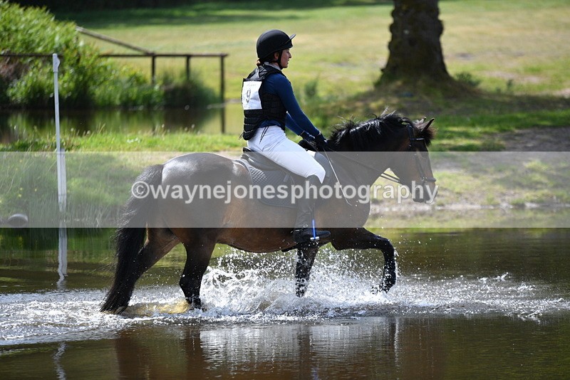 WJ5_5856 - Tweseldown 3-Phase Training (XC) 19-05-25