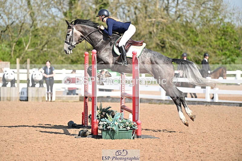 240509A-093830-00194 - Cls 1 British Novice and 90cm Open