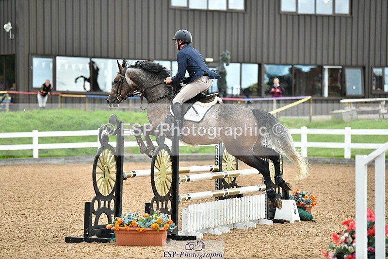 230813A-090158-10941 - Cls 39 A&B British Novice & 90cm Open