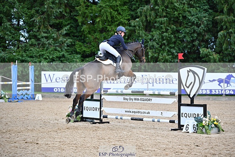 241027-142713-17887 - 548-Fenella.Redvers-DANCING.PADDE