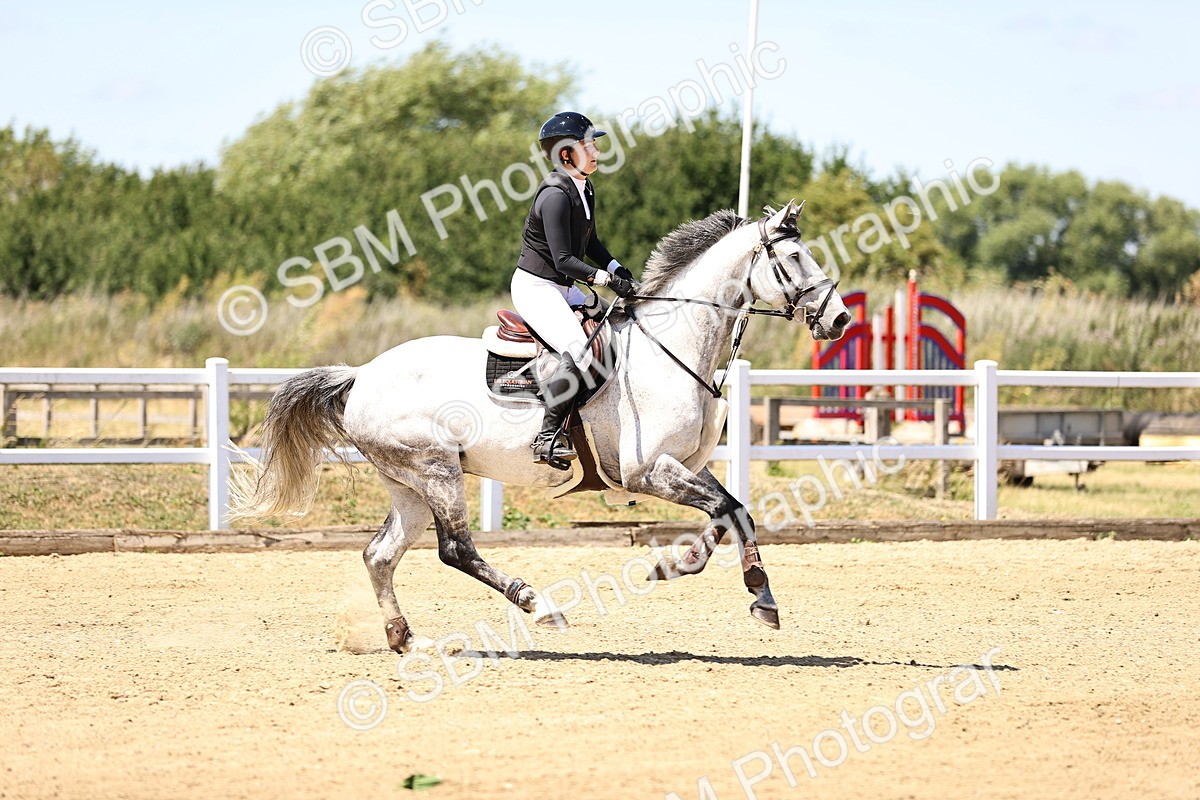 SBM_014450 - Class 15 - Senior Newcomers - 1.10m Open