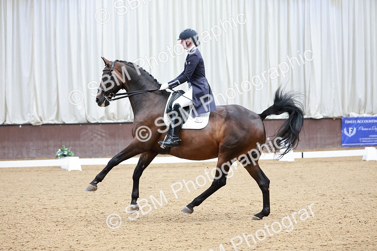 SBM_015820 - Class 5 - FEI INT II - 15.48-17.00