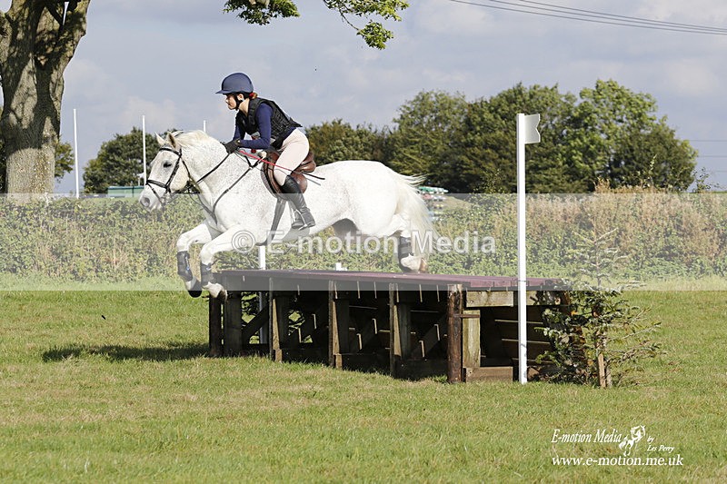  WWHT 171021 3321 - Intermediate (0.90m)  17/10/21