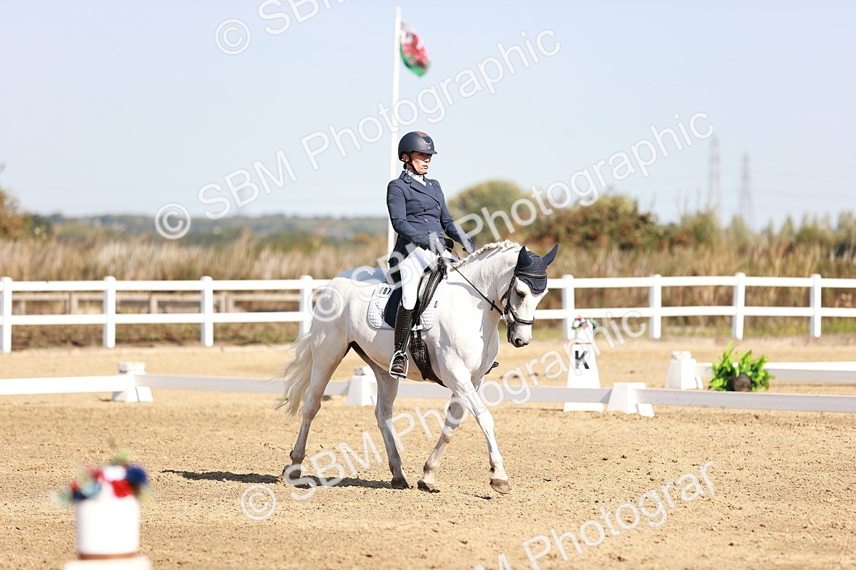 SBM_004397 - Class 12 - Novice 5 - 9.07-10.10