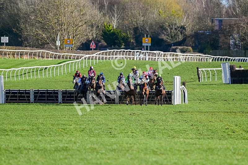 250225-Race 3-Ballyvango-5377 - Race 3