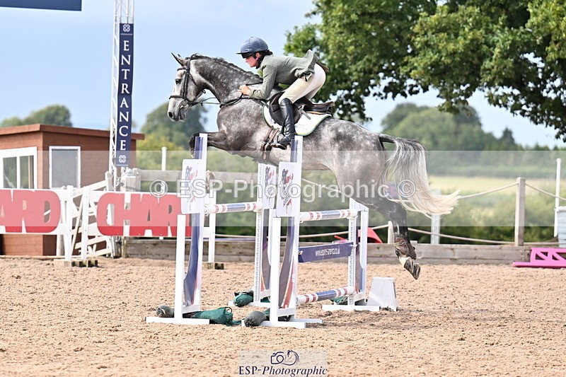 250827B-140043-00668 - Cls 4 Snr Newcomers 1.10m