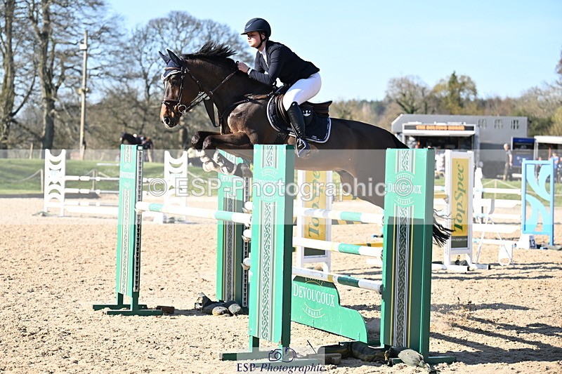 260321A-152320-01108 - 6 Foxhunter 1m 20 Open