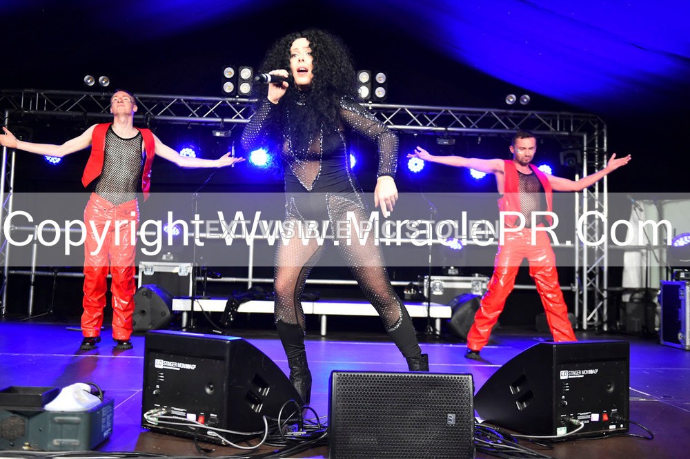 SH4_6652 - The Cher Experience
