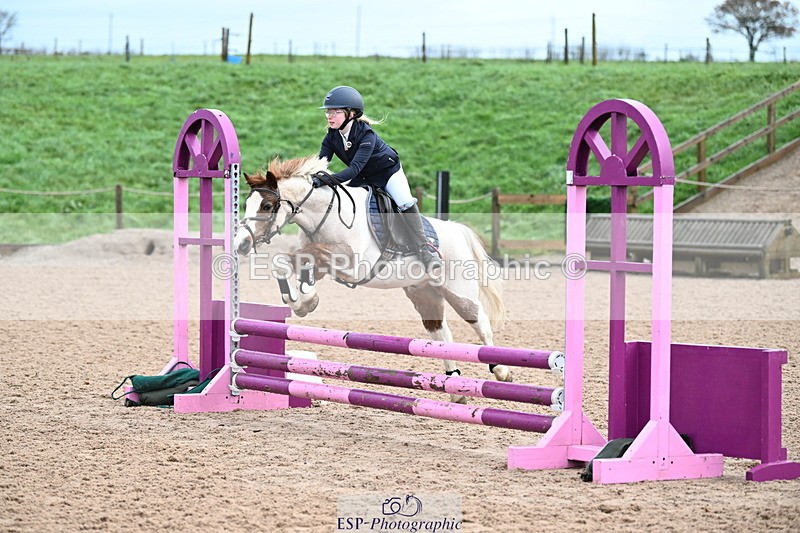 231203A-092414-00129 - Cls 12+13 Club and Schools 60cm