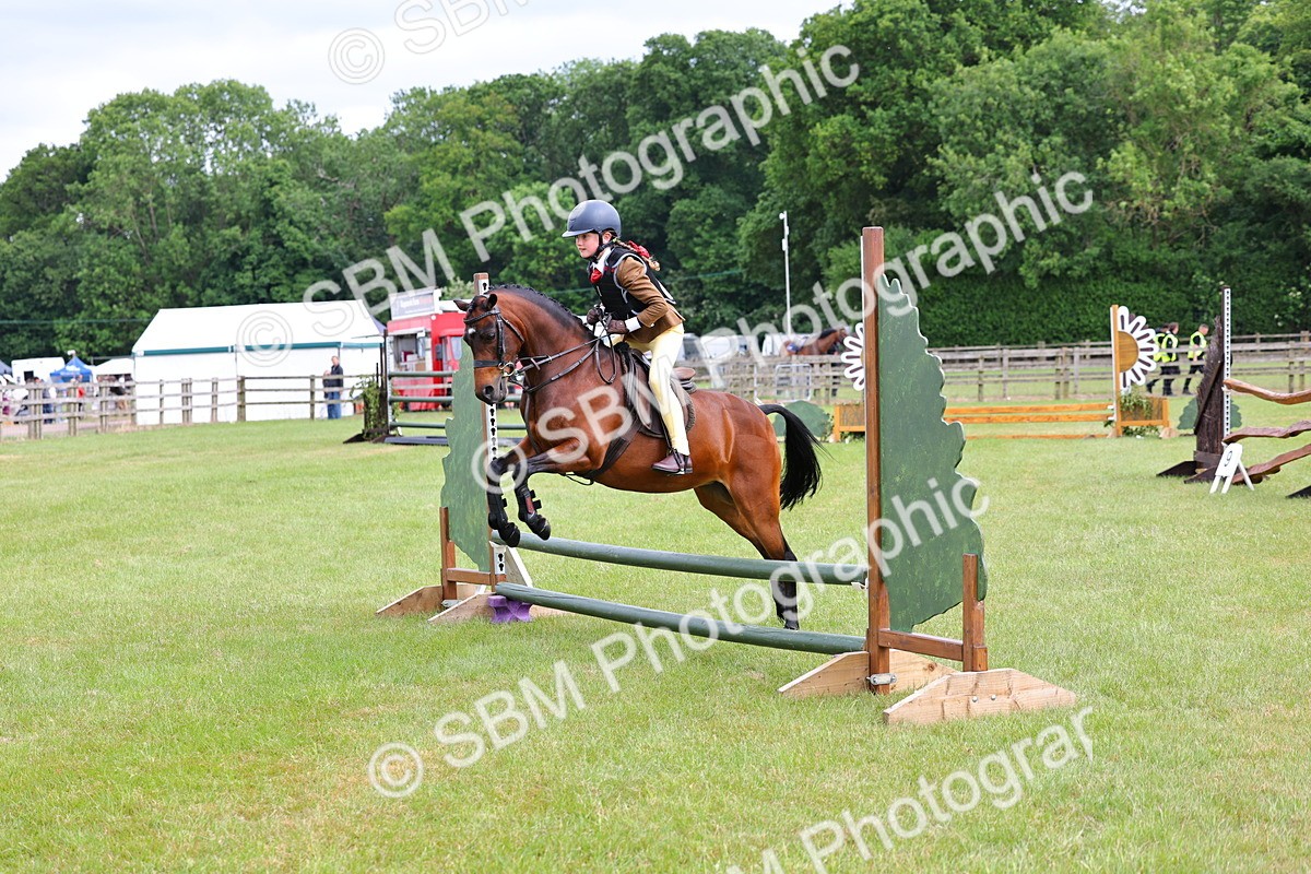 SBM_09431 - Class 44-45 - LIHS BSPS Open Nursery and Cradle Stakes
