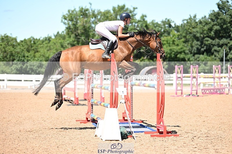 250709-133737-00906 - Cls 4 Snr Newcomers & Snr 1.10m