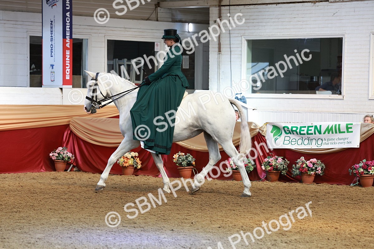 SBM_13578 - Class 105 - Ridden Costume - Side Saddle
