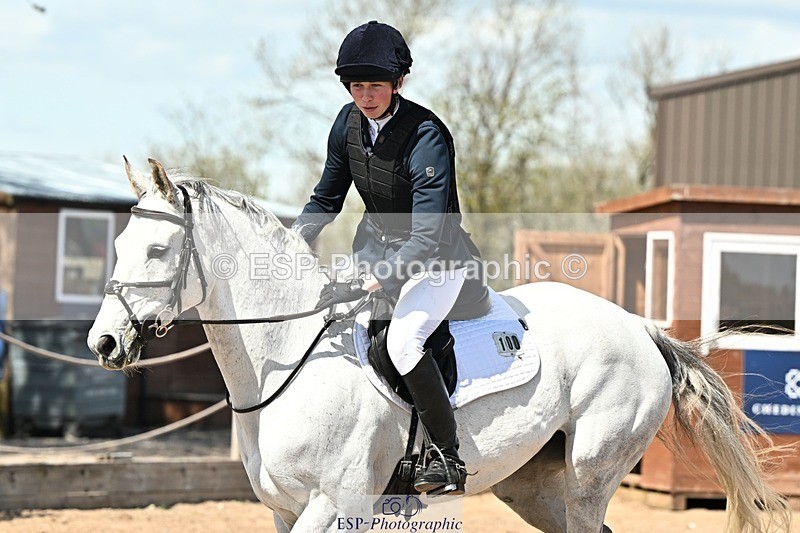 250416-134138-01207 - Cls 4 Newcomers and 1.10m