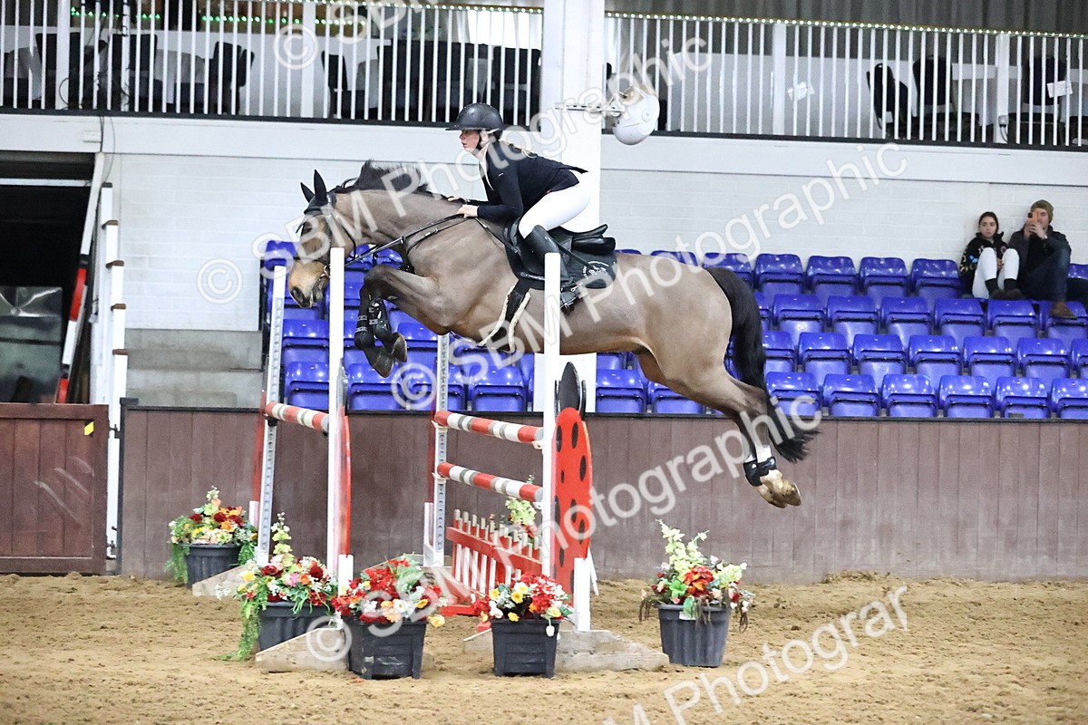 SBM_003677 - Class 17 - Senior Foxhunter - 1.20m