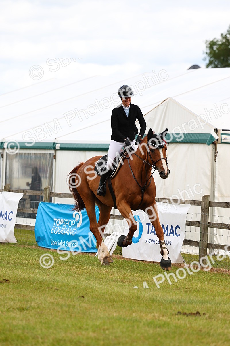 SBM_13987 - Class 206 - Senior Newcomers - 1.10m Open