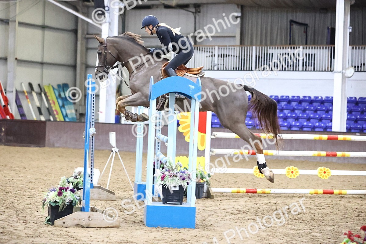 SBM_006370 - Class 19 - Senior Foxhunter 1.20m