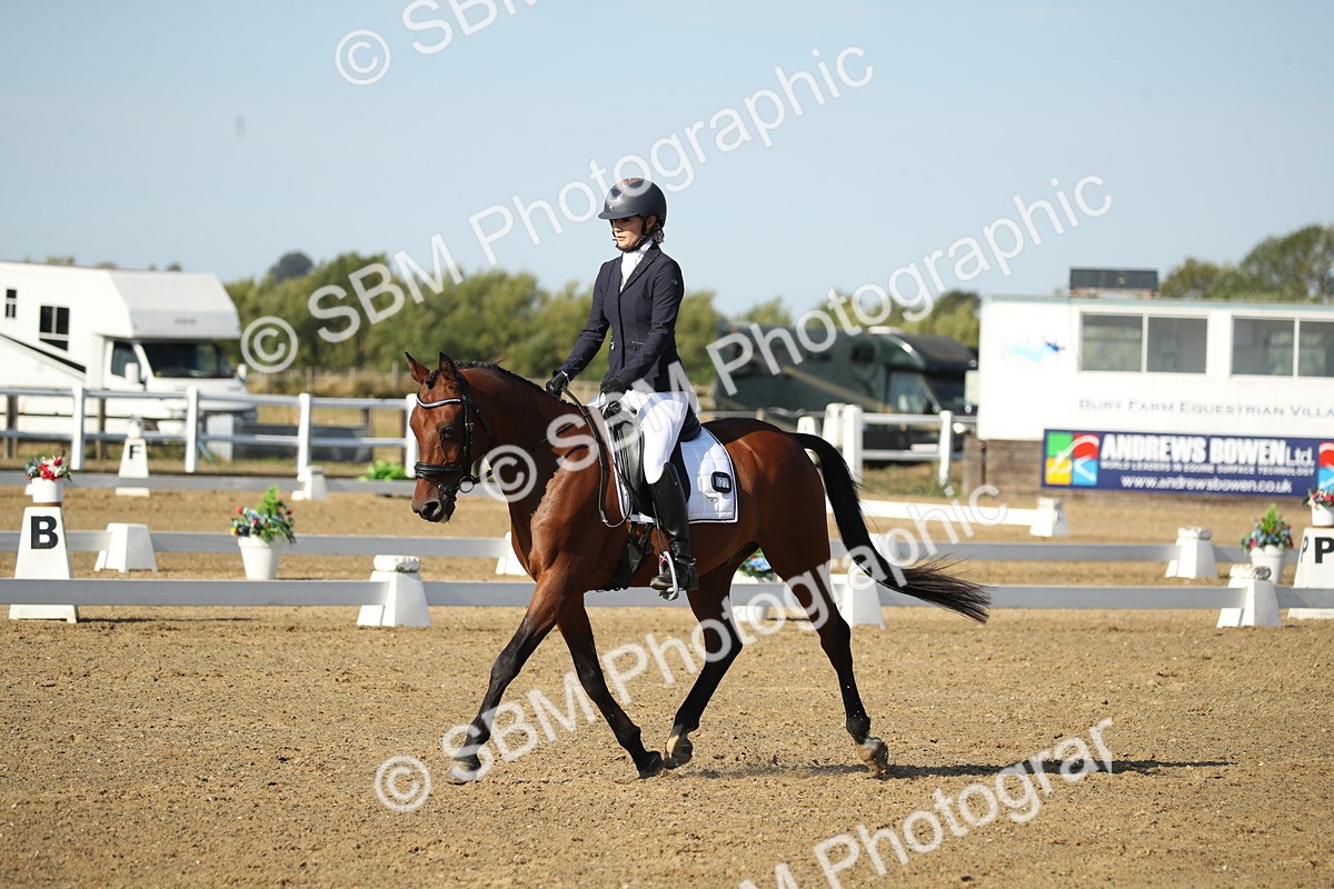 SBM_004514 - Class 11 - Novice 5 - 9.0010.03