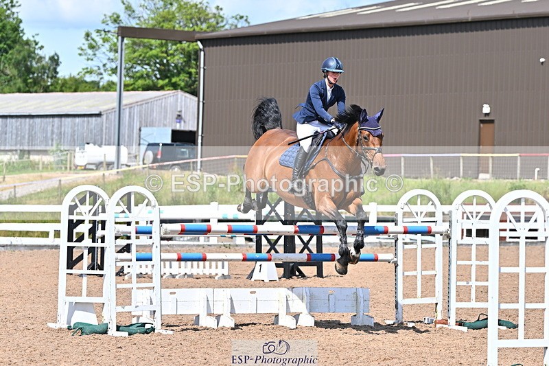 240619A-153602-00878 - Cls 5 Snr Foxhunter and 1.20m Open