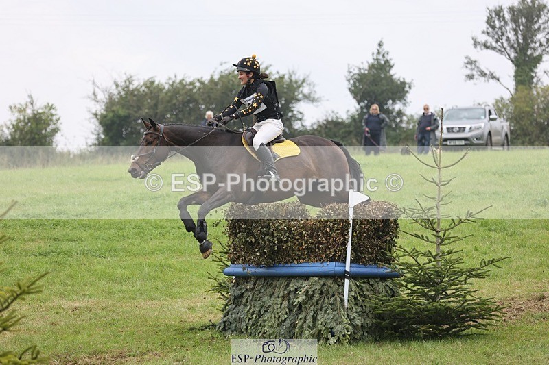 240901A-132316-09083 - 323-Bethany.Hull-CARRICK.DIAMOND.OLIVER