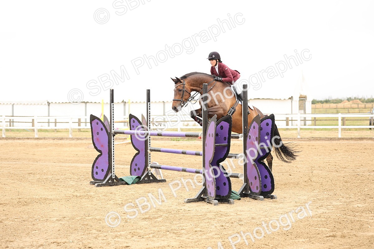 SBM_023976 - Class 6 - Senior Newcomers 1.10m