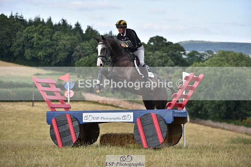 250802A-175852-09110 - H-370-Tom.Rowland-STRACOMER.CANDY.TOWN