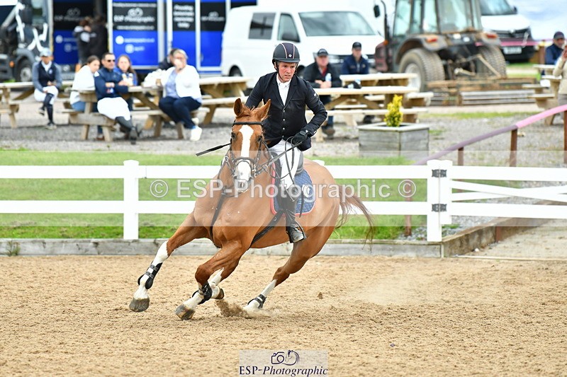 230721A-143400-06980 - Cls 22, 1 Star Gold 1.30m