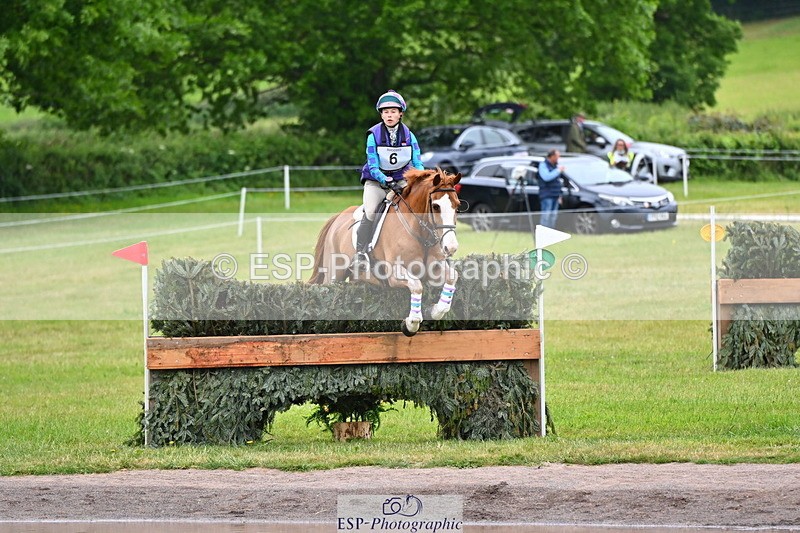 250524A-093708-08733 - A-006-Holly.Clarke-NICO