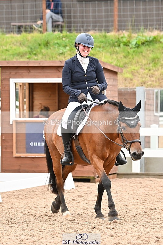 240817A-151756-10055 - 126-Emma.Chamberlain-Fleethouse.Lady.Kate