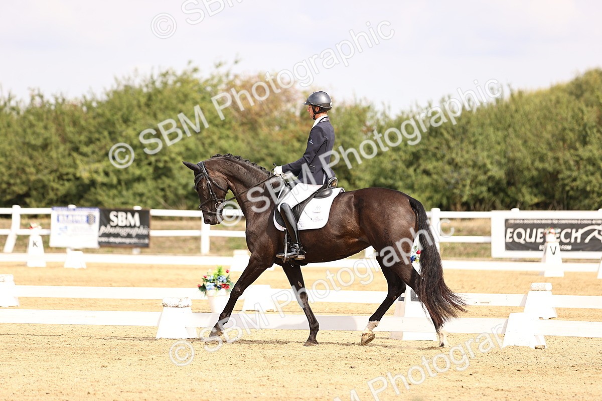 SBM_012930 - Class 2 - Advanced Medium 5 - 10.35-11.55