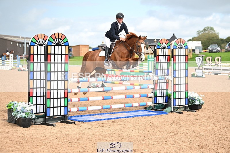 240912A-110645-00489 - Cls 2 Snr Newcomers