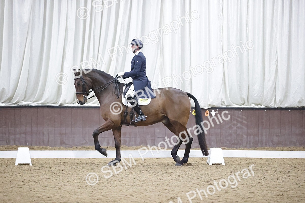 SBM_009154 - Class 16-17-19-21 - ADV 101-FEI PSG-FEI INT I-GP