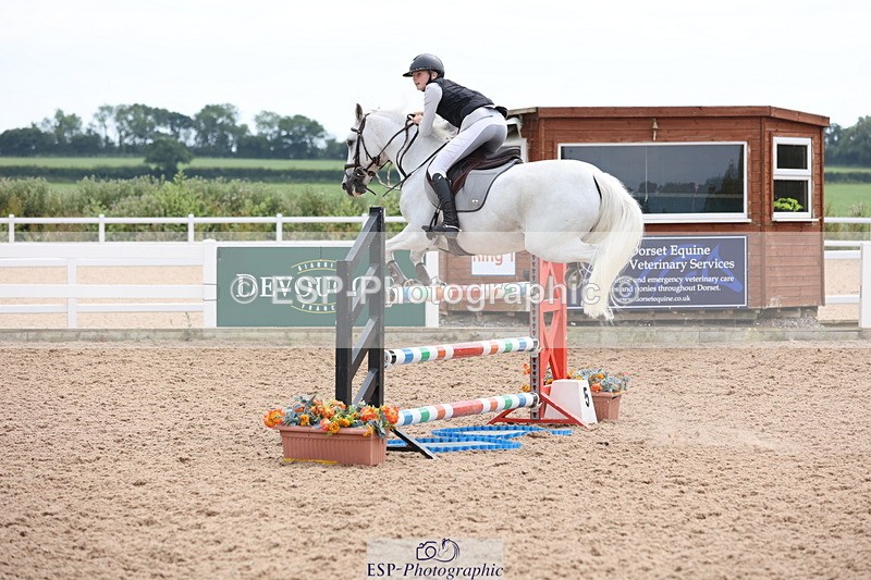 240630A-153207-14776 - Cls 33 Foxhunter and 1.10m Open