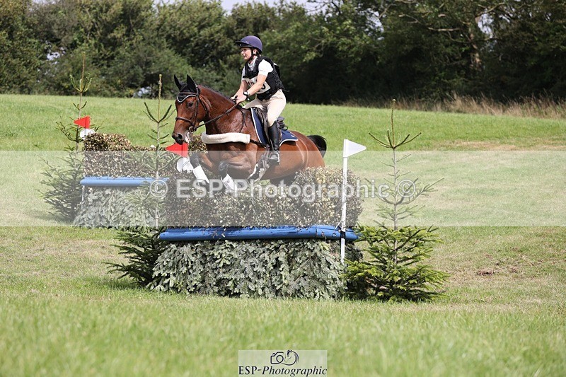 240831A-130303-03054 - 123-Fiona.Jones-ABBY.VD.BERGHOEVE.Z