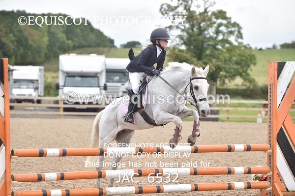 JAC_6532 - CLASS 14 SUN Stepping Stones 128/ 138cms Handicap