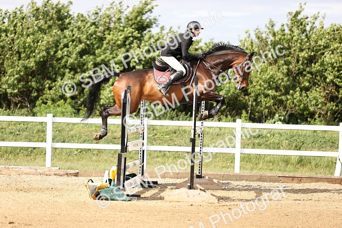 SBM_003632 - Class 13 - Senior Foxhunter - 1.20m