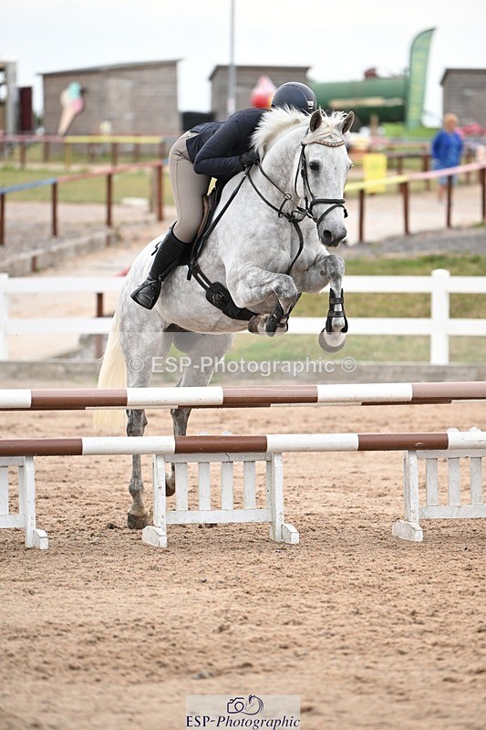 250727-092147-08784 - Cls 31 British Novice and 90cm