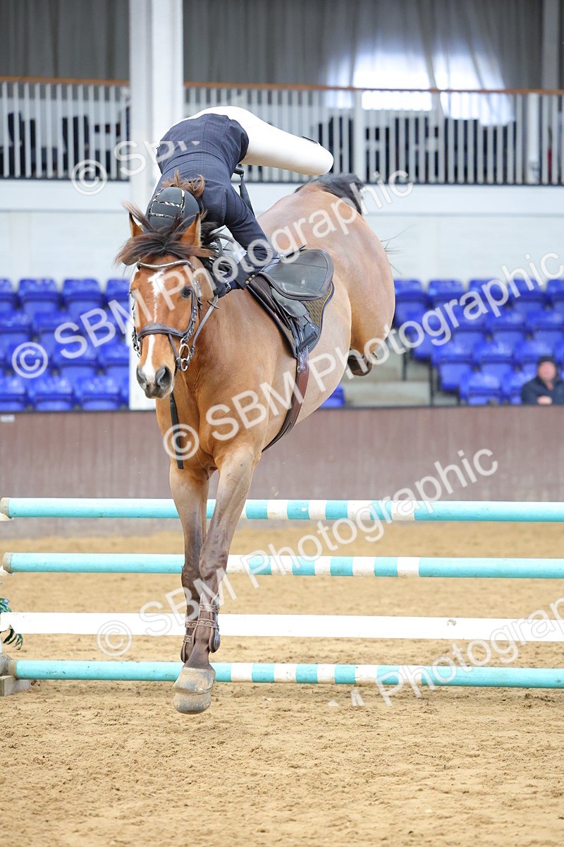 SBM_009675 - Class 20 - Senior British Novice/ 90cm Open - First Round (0.90m)