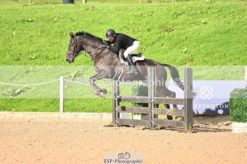 240912A-170457-02463 - Cls 7 Snr 90cm Open Speed Derby