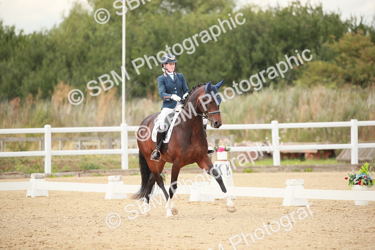 SBM_005425 - Class 4 - Medium 6 - 14.40-15.28