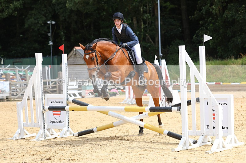 3E7A3500 - Class 8: 80cm Junior