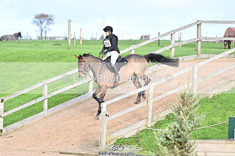 251102-132555-00643 - 90cm