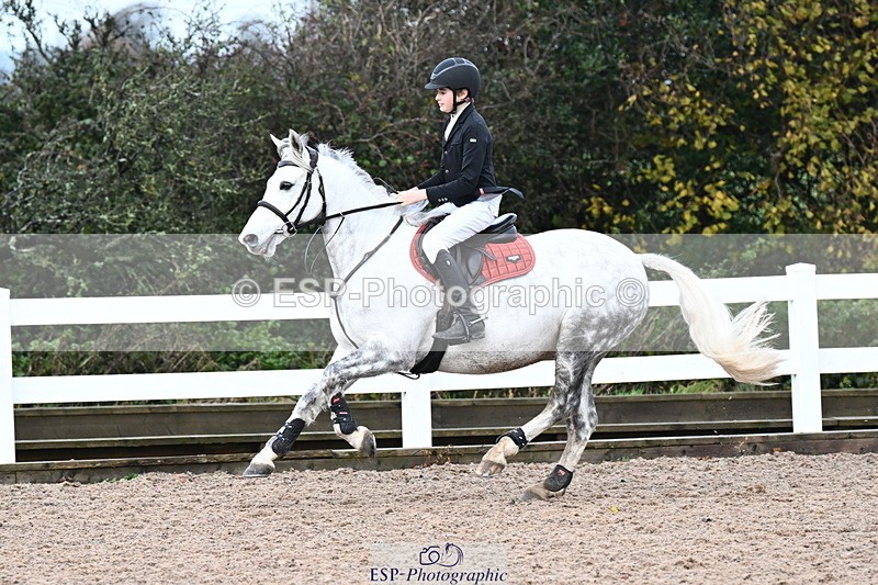 231118A-105931-01599 - Cls 5 Discovery & 90cm Open