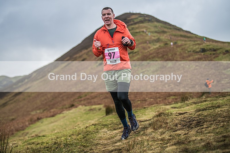 BOS-708 - Kong Running B.O.S. (Barrow, Outerside, Stile End) Fell Race Saturday 24th January 2026